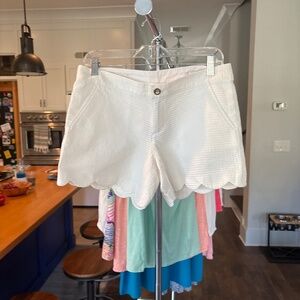 Lilly Pulitzer White Shorts Sz 4